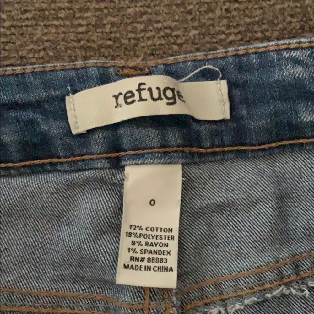 Shorts - Picture 2 of 2